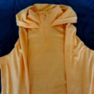 Workout gear pullover